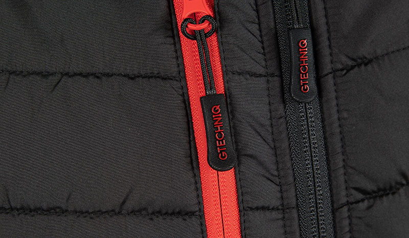 积泰可黑色马甲